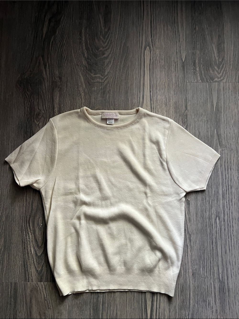 Vintage Andrew Rohan Ladies Short Sleeve Cotton Crewneck Sweater Cream Medium